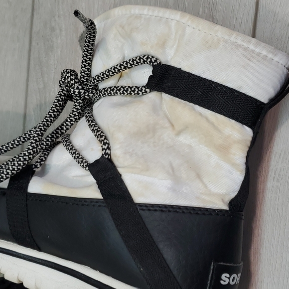 Sorel Women Outdoor Explorer Non Shell Waterproof Ankle Booties shoes sz7 - Picture 7 of 13